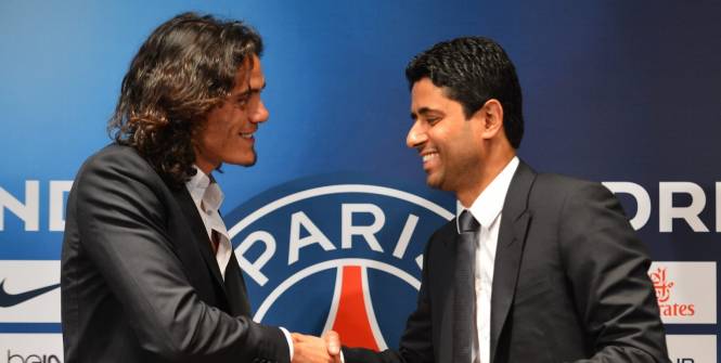 Edison Cavani firmo con el PSG